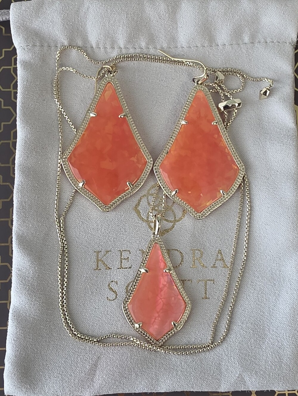 Kendra Scott Jewelry | Kendra Scott Limited Edition Texas Release Coral Illusion